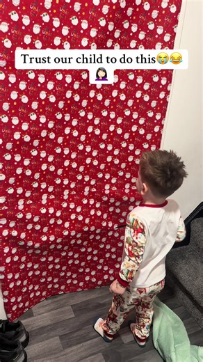 Hilarious Christmas Morning Moment