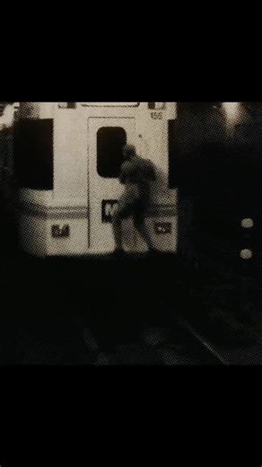 @lynx._99 on Instagram: "Collateral (2004) is a tense, atmospheric neo-noir thriller directed by Michael Mann that unfolds over a single night in Los Angeles. The film follows Max, a quiet and lonely taxi driver, whose routine shift turns into a nightmare when he picks up Vincent, a cold, highly intelligent hitman carrying out a series of assassinations across the city. As the night progresses, Max is forced into becoming Vincent’s unwilling accomplice, while their journey becomes a clash betwee