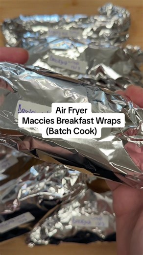 Easy Homemade Breakfast Wraps: Save Money & Time!