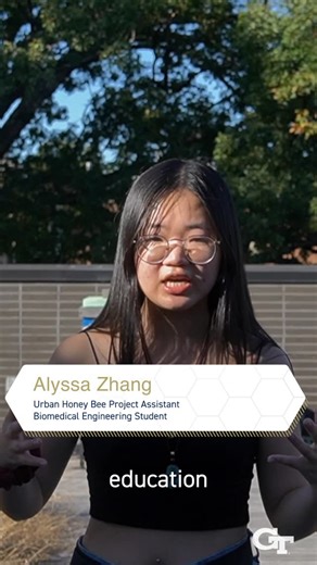 Georgia Tech College of Sciences on Instagram: "Did you know @georgiatech has beehives on campus? 🐝 The Urban Honey Bee Project brings together rooftop hives, a professional beekeeper, and students from across Tech (including the GT Beekeeping Club) to study how urbanization affects honeybees. Located atop the Kendeda Building, the hives support hands‑on learning, research, and sustainability right in the heart of midtown Atlanta! Biomedical engineering student Alyssa Zhang’s favorite part of t