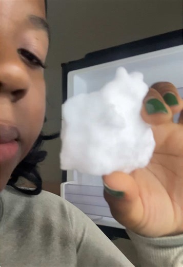 #crunchy #crunchyasmr #crunchyice #chunks #icechunks #iceeating #iceeatingasmr #icetok #iceeatingvideos #iceeatingsound #bigchunks #ice #iceasmr #iceeater #blendedice #powderyice