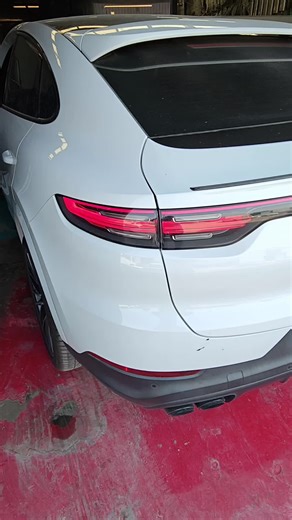 إصلاح بطارية بورش كايين: تحويل من ليثيوم إلى عادي