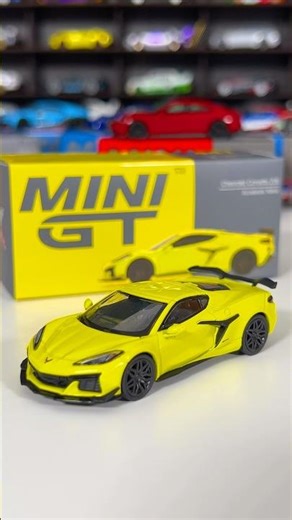 Mini GT Chevrolet Corvette Z06 Accelerate Yellow 🔥 1:64 Review