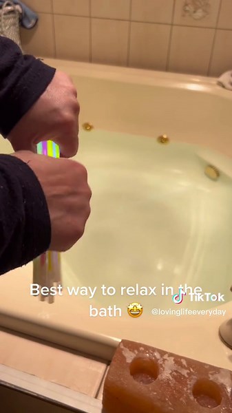 #bestbathever #glowstickbath #relaxing #fyp | glow sticks water in pool