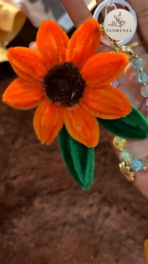 NS Florenza on Instagram: "Forever flower keychains 🌼✨ Perfect for keys, bags & gifting 🎁 🎀 Custom colors available 📩 DM to order #supportsmallbusiness #fypppppppppppppppppppppppppppppppppppppppppppppppppppppppppppppppppppppp #pipecleanerflowers #fyp #returngifts"