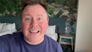 En spectacle ce soir à Moncton avec Annie•Blanchard Et à la radio de Rythme 93.7 et 98.1 demain matin avec Valérie Sirois Vive la technologie! 📻🤠 Psst. Les billets pour Moncton sont ici: https://capitol.tuxedobillet.com/main/jolene-et-the-gambler/20231105193000 | Maxime Landry