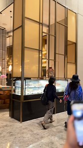 刚刚想问她能不能合照，看着她的时候开不了口😂😂😂 #丁当 #猜不透 #你为什么说谎 #我爱他 #我是一只小小鸟 #sarawakcomedian #巨星 #funnyreels #publicfigure | Kamekiang 尬魅锵