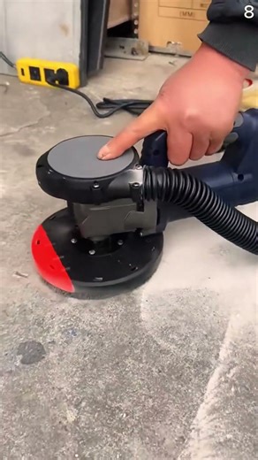 Proses meratakan permukaan lantai menggunakan alat khusus #shorts