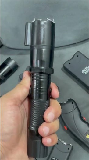 Heavy Duty Stun Gun – Protect Yourself Instantly! ⚡