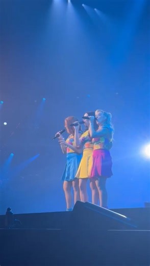 Heyah mama - K3 originals in Ahoy #fyp #heyahmama #k3 #ahoy #concert