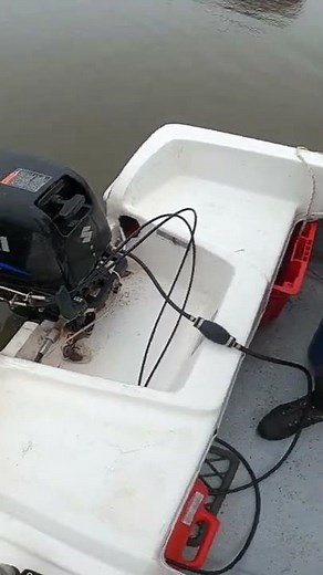 HOW TO START THE BOAT ENGINE! 1) OUTBOARD MOTOR STARTING DETAILS