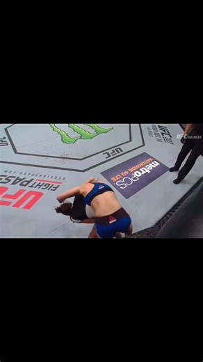 Wmma Superwomen on Instagram: "#TBT UFC Fight Night - 2016.12.17: Michelle Waterson-Gomez @michellewatersonfitness def. Paige Vanzant by rear naked choke round 1. . 👊🏻🔥👊🏻🔥👊🏻🔥👊🏻🔥 . #ufcfightnight #ufc #mma #wmma #martiaarts #fight #fighting #fighter #strongwomen #stronggirls #ko #tko #jiujitsu #bjj #boxing #kickboxing #muaythai #wrestling #grappling #submission #armbar #winner #champion #follow #followme"