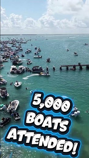 Party's At Florida's MASSIVE 50,000 Person Floating Festival!
