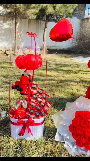 ‎گلفروشی روبئ دایمند‎ | ‎Ruby diamond flower shop ‎✨دنیایی از ظرافت✨ ‎برأی دانستن قیمت لط🙏🏻ف نموده در ‎~واتساپ ما پی📩ااام کنید.....‎ | Instagram