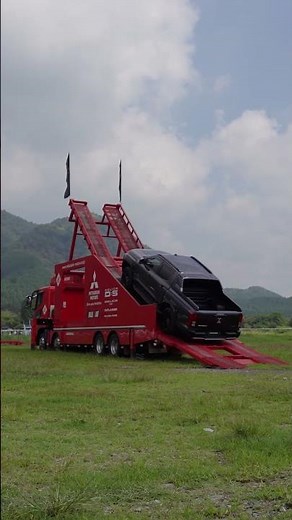 MITSUBISHI TRITON | 4WD demonstration (off-road like Obstacles)