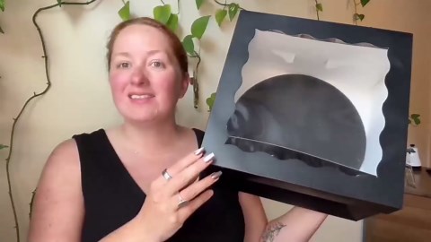 Bakepacker 12x12x8 Cake Box, 18 Sets Pink Cake Box with Window ＆ 18 Sets 12" Cake Round Boards, 12inch Cake Containers, 10 Meters Silk Ribbon