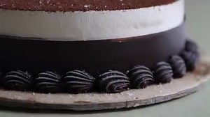 For a taste of heaven, try our gelato cakes! The perfect blend of smooth gelato and freshly baked cakes, this is the best dessert for scorching summers. Now available at all Mama Mia India stand alone stores and mall kiosks. | Mama Mia India