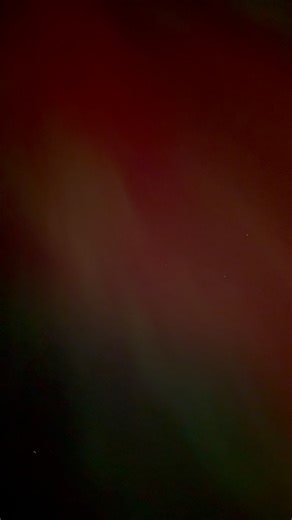 The Northern Lights are the most vivid I have ever seen over Minnesota tonight. Here they are dancing from my house. #northernlights #minnesota #sky | Your Favorite Nikki