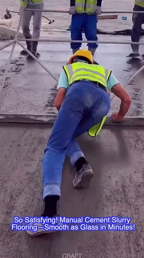 So Satisfying! Manual Cement Slurry Flooring—Smooth as Glass in Minutes!