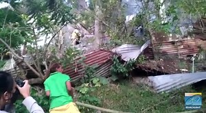 11K views · 62 reactions | #SLBreakingnews Members of the SVG Fire Brigade are in the process of putting out a fire in Town Hill. One house and bushes behind another house are said to be on fire. It is unclear how the fire started. Searchlight will continue to provide updates on the matter. #Searchlightnewspaper #News #SVG #Fire | Searchlight SVG | Facebook