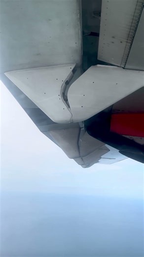 ATR72-500 Flap Deploy/Extend #aviation #flap #atr72 #flight