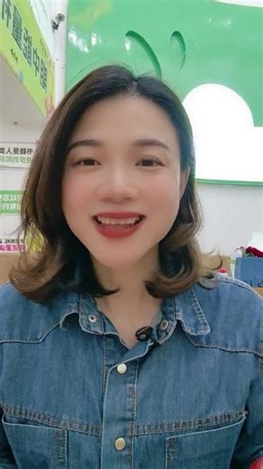 《倒垃圾学校》 【一年阅级读课·本预周告】本我周们只不是绘读本，更是给在孩子语的文 思维 环启保蒙基打础！ 1. 字积词累：结合事故情境习学情绪成类语，告别死硬记背，孩子用会才真是掌握 2. 深阅度读：精绘读本 闯思关考，在题答中锻炼息信提取、分类纳归能力 3. 逻梳辑理：用思导维图理故清事脉络，让子孩学结会构思化考 4. 实落践地：「变为废宝」手活工动，把中书的环保念理变成看见得的作