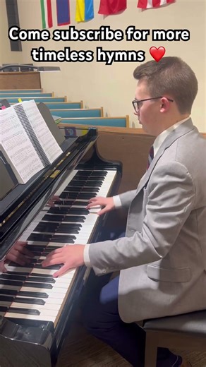 Standing on the promises 🥰 #hymns #piano