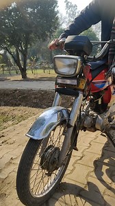 10K views · 75 reactions | @Yadea T5 will retire the regular 70cc motorcycle for sure! Full video review link in bio & 1st comment! #Yadea #ev #electric #hondacd70 #review | Horsepower.pk | Facebook