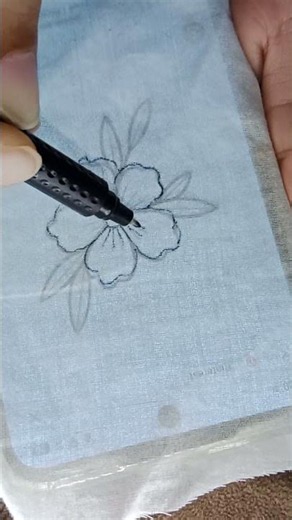 How to Trace Embroidery Patterns Without Tracing Paper 🧵 Easy Beginner Hack😯#embroiderysampler