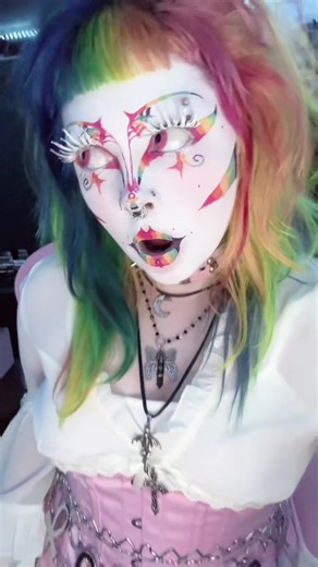 ⁺‧₊˚ ཐི⋆⚰︎⋆ཋྀ ˚₊‧ #fyp #goth #gothmakeup #rainbowgoth #tradgoth | goth makeup