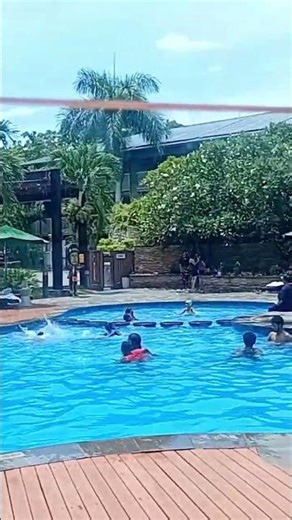 Pool Side 👌❤️😍 #nature #naturevlog