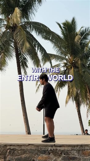 Mumbai Foodie™ on Instagram: "@groundedmumbai is back with their second outlet, Grounded on the Go. A proper grab-and-go spot for coffees and bites that are actually worth stopping for. It’s also a passion project by @jibraan.khan , and honestly, his love for food shows all over the menu. Our favourites: - Fried Chicken & Waffles with spicy maple syrup - Spinach Chicken Wrap - Watermelon Cold Brew - Truffle Mushroom Open Toast Whether it’s a coffee after your morning run or a bite to kick-start