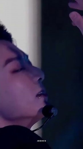 excuse me sir 🤤