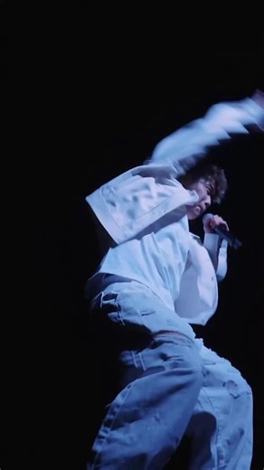 TENSONG on Instagram: "2025.07.12(Sat) 『とりま』 / @10song_official FC（ファンクラブ）にて‼︎ ライブ映像公開中です✨ FCご入会はこちらから https://fanicon.net/fancommunities/4094 #TENSONG #とりま #Sing #Song #Vocal #Guitar #Instalike #Instagood #Instagram #Music #LIVE #ワンマンツアー #わたしは私 #FC #ファンクラブ"