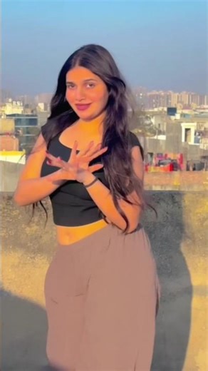 1bhai is ladki ne kya badhiya dance Kiya hai inke liye ek like aur subscribe to jarur kare the bast