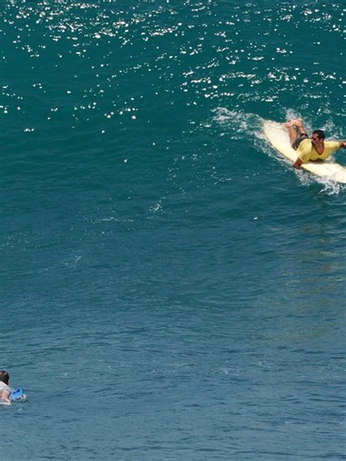 Longboarding Adventures in Uluwatu: A Surfing Paradise