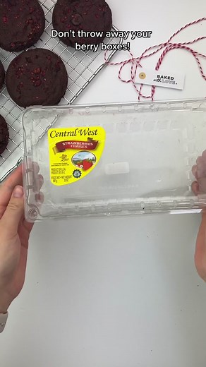 Design Eat Repeat, Easy Baking on TikTok