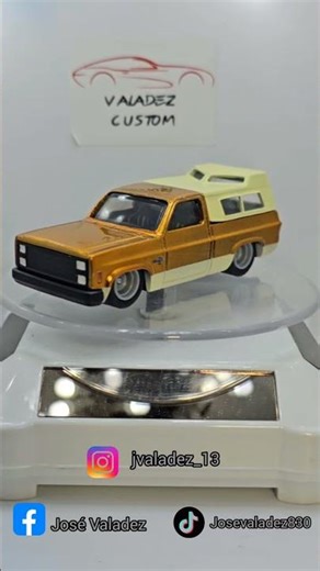 Silverado 83 custom de Hot Wheels con camper y pintura Candy Naranja #valadezcustoms #hotwheels