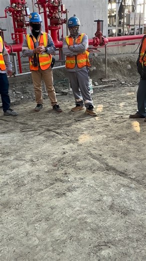 (Morning Talk / Tool Box Talk) คือ การประชุมสั้นๆ (5-15 นาที) ทุกเช้า เพื่อสื่อสารเป้าหมายงานประจำวัน, วางแผน, ติดตามความคืบหน้า, แก้ปัญหา, สร้างแรงบันดาลใจ, และเน้นย้ำเรื่องความปลอดภัย โดยมีวัตถุประสงค์เพื่อเตรียมความพร้อมให้ทีมทำงานไปในทิศทางเดียวกันอย่างมีประสิทธิภาพ. | Jeerasak Chaitonthuak