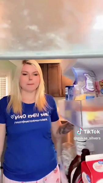 Asking my friends to pull something random out of their fridge trend 😂 #fridge #friends @lainemadison19 @Courtney Lee @NickyRickity @Morgan New @Carlee Reed