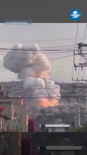 88K views · 811 reactions | Reportan explosión e incendio de almacén de pirotecnia en Chimalhuacán, Edomex; trasladan a 3 heridos a hospitales | El Universal Online | Facebook