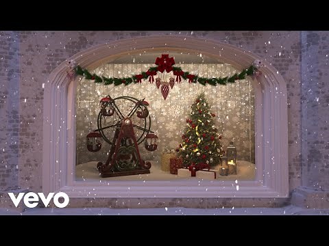 Meghan Trainor - Holly Jolly Christmas (Official Christmas Stroll Video)