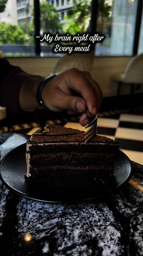 621K views · 2.6K reactions | Even after a full course meal there is always a secret space for dessert #fypシ゚viralシ #fyp #desserttime #DessertLovers #foodlover #instareels #foodblogger #foodiefam #facebookviral #fypageシ #foryourpage #viralreelschallenge #trendingpost #fypageシ #fypシ | Foodie Fam | Facebook