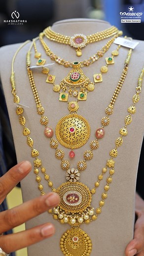 Nakshathra Gold and Diamonds | Calicut Lulu on Instagram: "15 Pavan Antique Wedding set 💕 Nakshathra Calicut LULU✨ For Enquiries whatsapp Now🚨 📱 9846361916 📱 9846362916 📱 9846312916 📱 9846227784 . . . . . . #nakshathragoldanddiamonds #necklace #rings #onlineshoppingindia #lulucalicut #shopping #varietycollections #ligtwhight #bangles #edappally #vytila #nettoor #kerala #calicut #lulucalicut #lulu #chain #nakshatragoldanddiamonds #Nakshathra916GoldandDiamond"