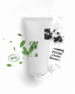 ✨ Choisissez l'authenticité avec PHYT'S ! 🌿 Nos cosmétiques, certifiés bio et 100% d'origine naturelle, sont le fruit d'une expertise inégalée. 🌱 Des huiles végétales 1ère pression à froid regorgeant d'actifs, des texturants et hydratants naturels, des huiles essentielles pures et bio, des beurres végétaux... La nature est notre source d'inspiration. 0% de compromis : pas de parfums synthétiques, pas de colorants, pas de conservateurs artificiels, pas de PEG. 🚫 Et parce que la planète compte 