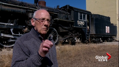 Century-old steam locomotive to be restored in Alberta