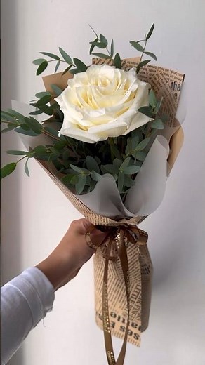 How to wrap a single rose/ flower in craft/ brown paper EASY FLOWER WRAPPING #DIY TUTORIAL #asmr