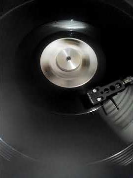 BOBBY WADE ** DOWN HERE ON THE GROUND ** 45T 1971