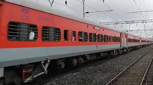 ⇒ 11008 Deccan Express (Pune - Mumbai CSM Terminus) | Indian Railway "भारतीय रेल"