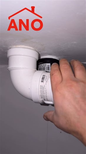 Anoaur Otmane | Proper support for a flue is really important. Plumber Anouar shows how it can go wrong and how you can prevent it. #loodgieteranouar... | Instagram